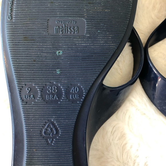 Mel Dreamed by Melissa Navy Butterfly Jelly Flip Flop Sandals Sz 9 - Picture 4 of 5